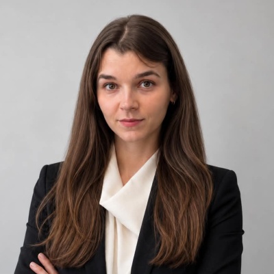 dr. Barta-Hanich Lejla